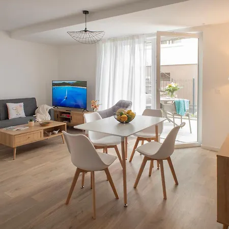 Apartment Louise